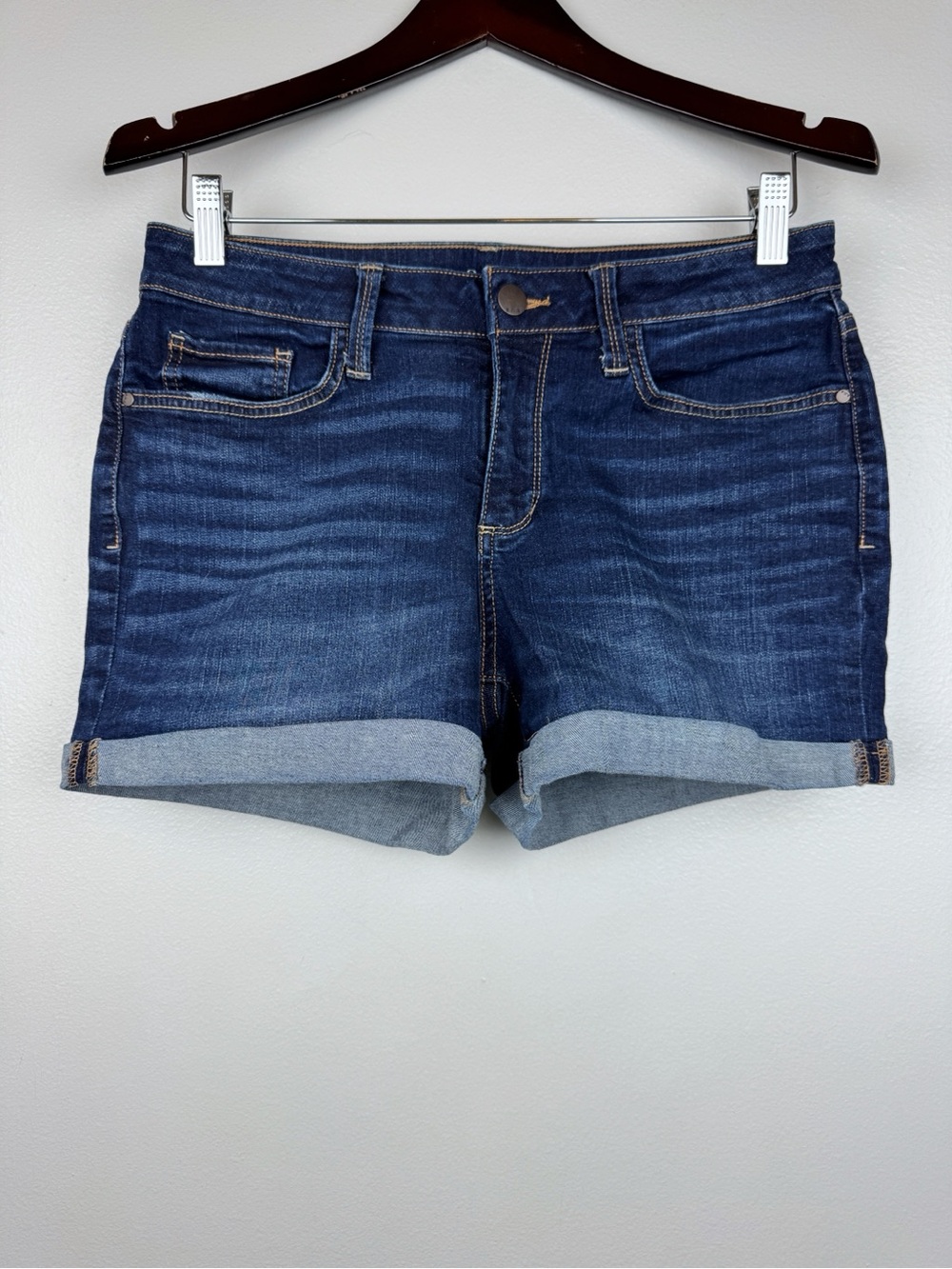 A.n.a A New Day Rolled Hem Denim Jean Shorts Size 8